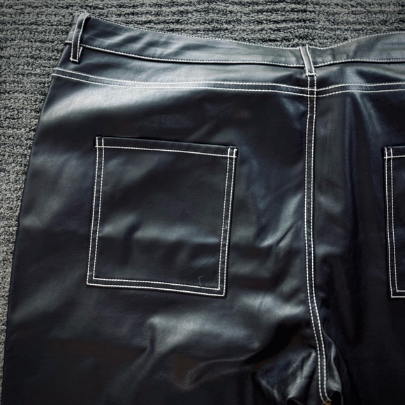 ASOS Men’s Faux Leather Pants in Black Size 42” Waist 30” Length - Straight Leg - Picture 9 of 9